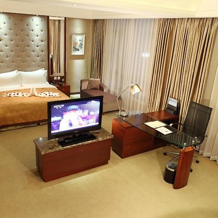 Dalian Furong International Hotel מראה חיצוני תמונה